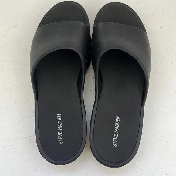 Steve Madden Platform Sandals - Picture 1 of 3